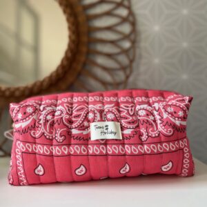 Bandana’s  : Kit à coudre trousse de toilette matelassée Bandana – corail