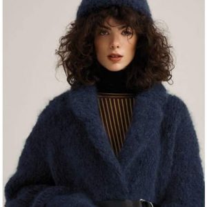 ..LOT DE 22 PELOTES Fashion fine fur Rico Design 50g. coloris bleu pour tricoter une veste longue