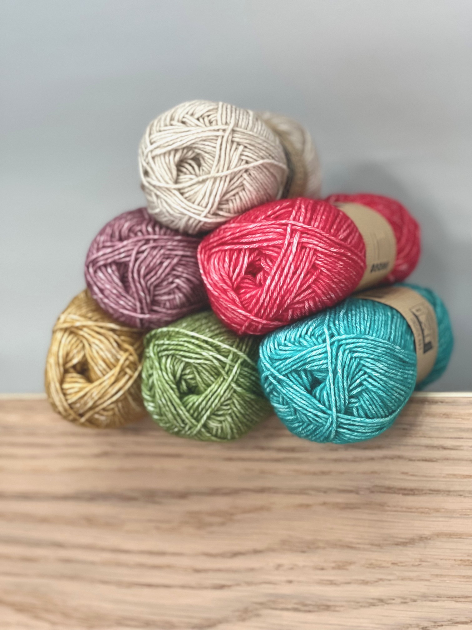 Pelotes (3) boules de 100 gr de fil à crochet ou tricot coton