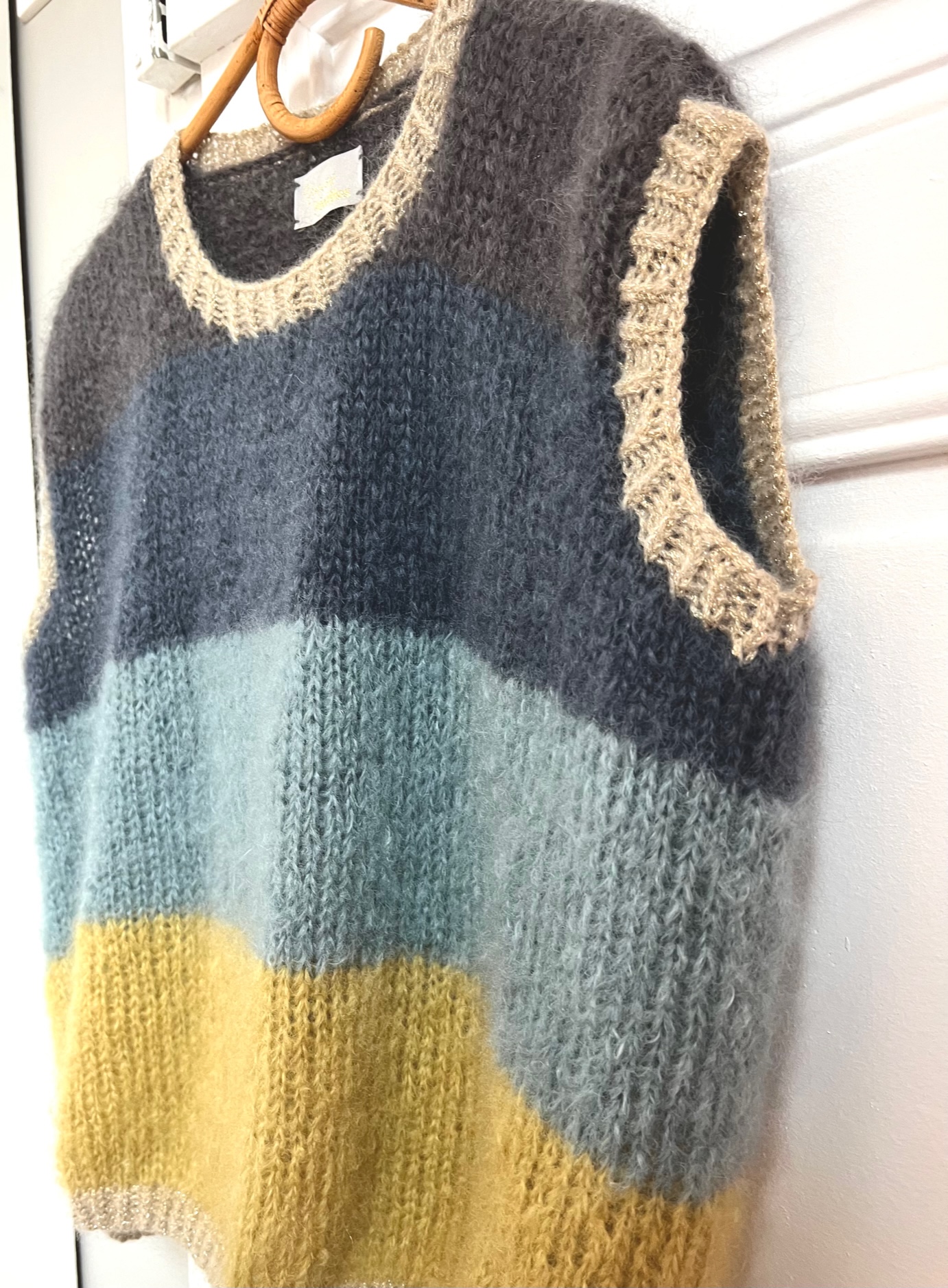 Kit tricot : pull sans manches “Frimas” en Mohair Merino – L'Atelier  d'Archibald