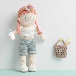 Kit poupée au crochet : découvrez notre coffret Lulu va à l'école